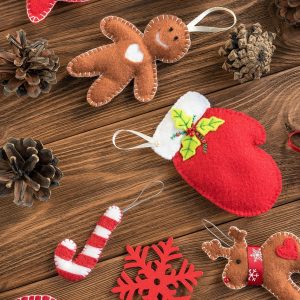 Family Needle Felted Winter Creatures Ornaments—Community Class